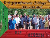 Besuch der Ernst-Joeres-Feuerwehr-Stiftung beim KJF-Zeltlager