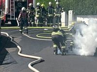 Qualmender Akku sorgt für Großeinsatz