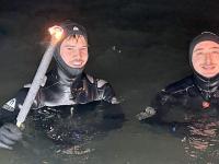 Das neue Jahr schwimmend in der Lahn begrüßt