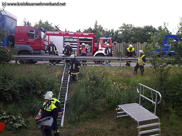 Lkw-Unfall auf  der A 3 in Fahrtrichtung Frankfurt am 02.06.2010