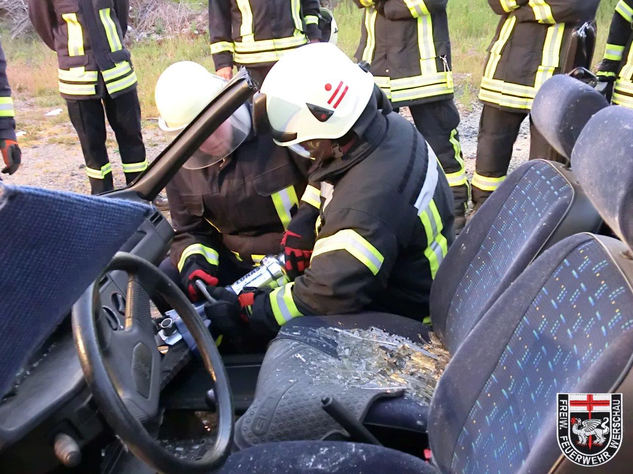 TH-Vu-Ausbildung der Feuerwehr Werschau
