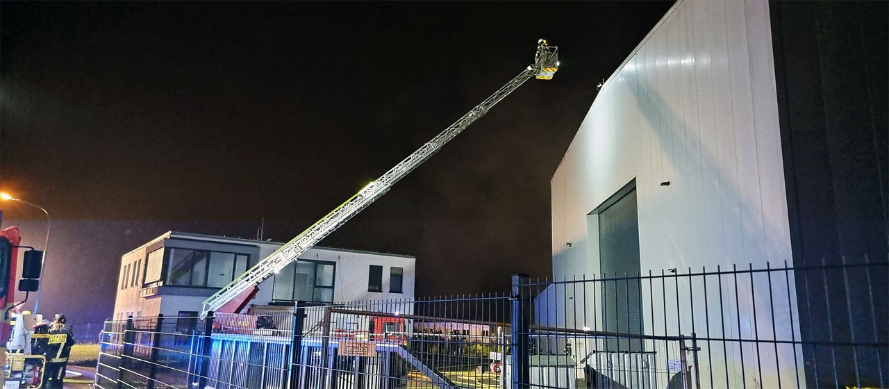  Der Brand in der Limburger Flüchtlingsunterkunft konnte schnell gelöscht werden - Bild: Feuerwehr Limburg 